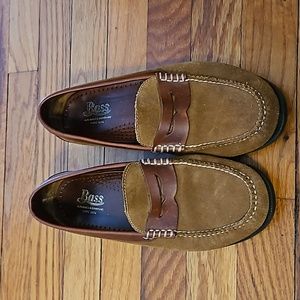 Bass bleaker mens loafers brown leather, new soles, size 7.5 D great shape